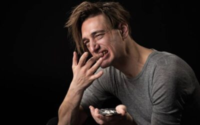 Why Do People Put Cocaine on Their Gums?