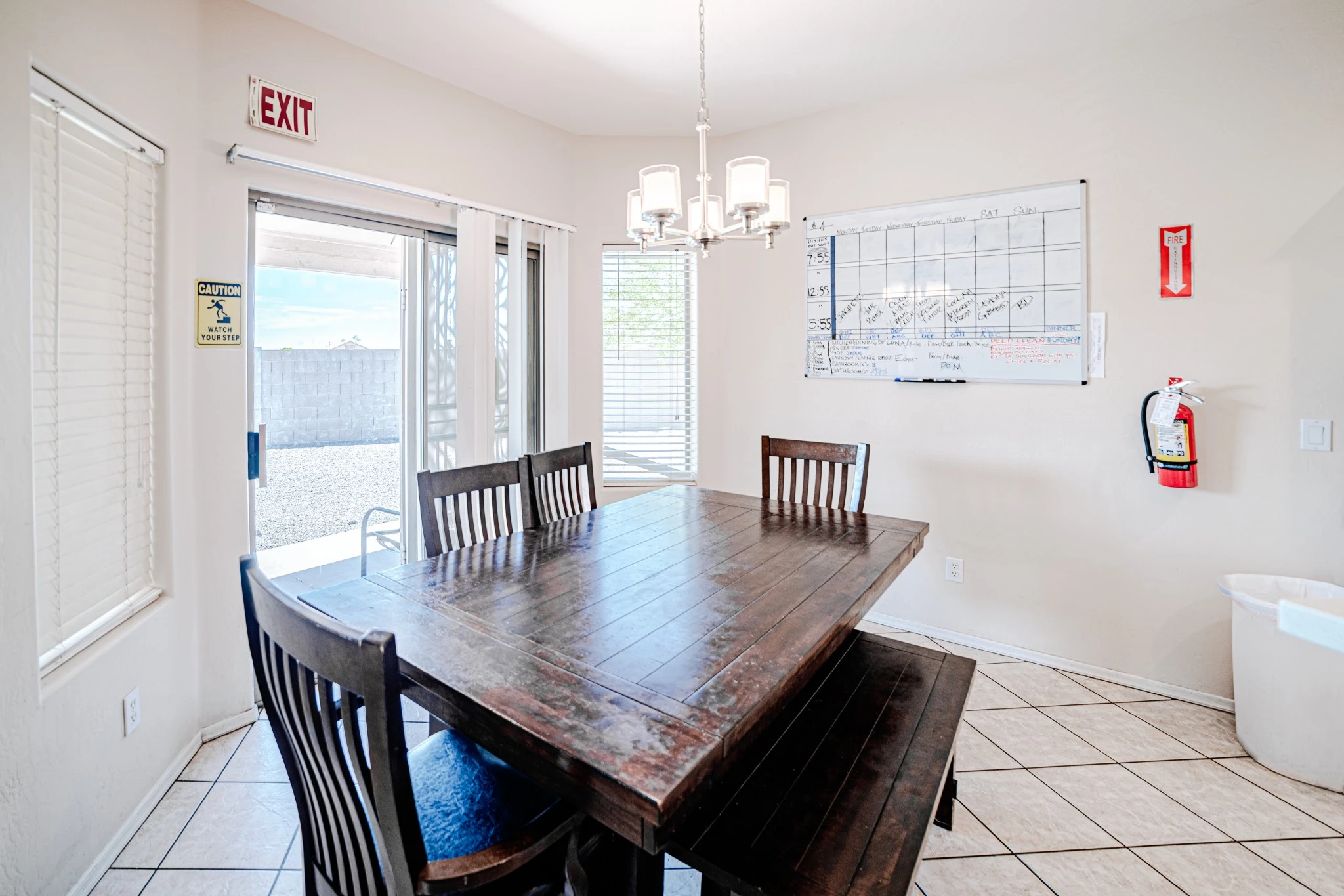 Dining room at Changes Healing Center with natural lighting and family-style seating